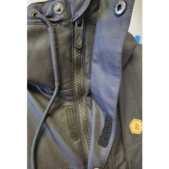 Volcom Bolts Like NEW Black 10K Snowboard Ski Winter Jacket Women Size XS - Picture 9 of 14